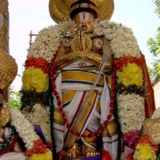 Mudhal Thiruvandhadhi | Poigai Āḻvār